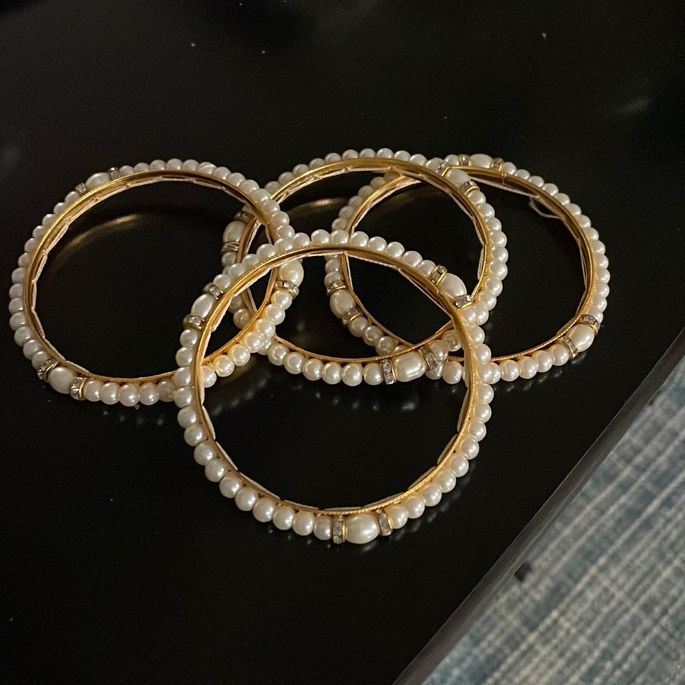 Bracelets - Picture 2 of 3